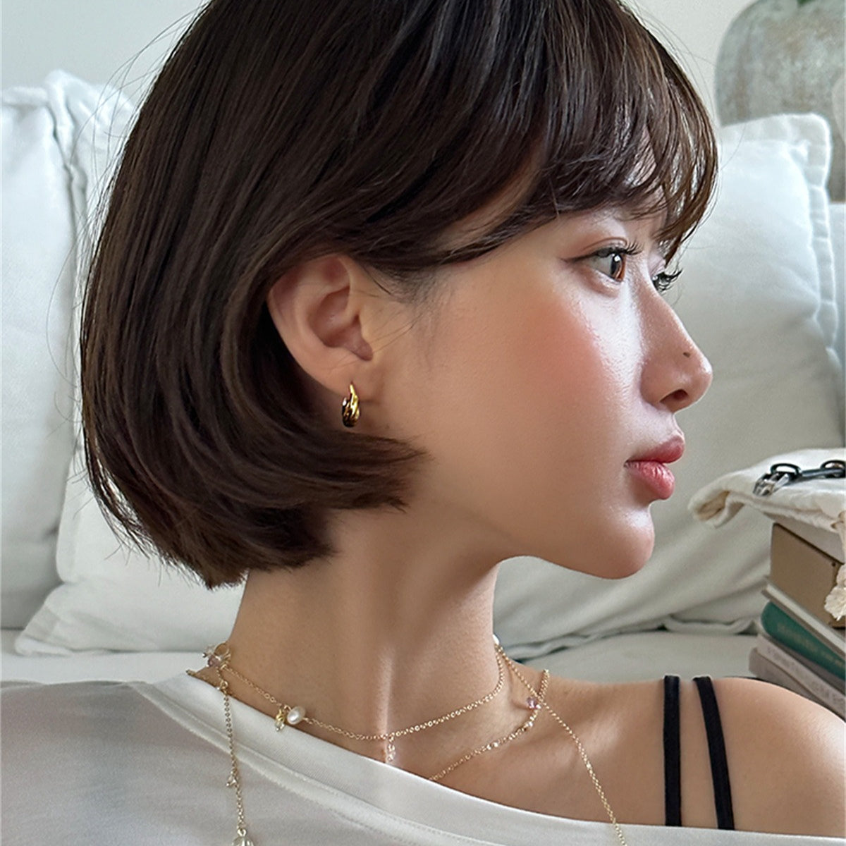 C廠-高級感簡約時尚扭曲素圈耳環女925銀針通勤百搭耳圈輕奢新款耳飾「EH-4024」25.10-2