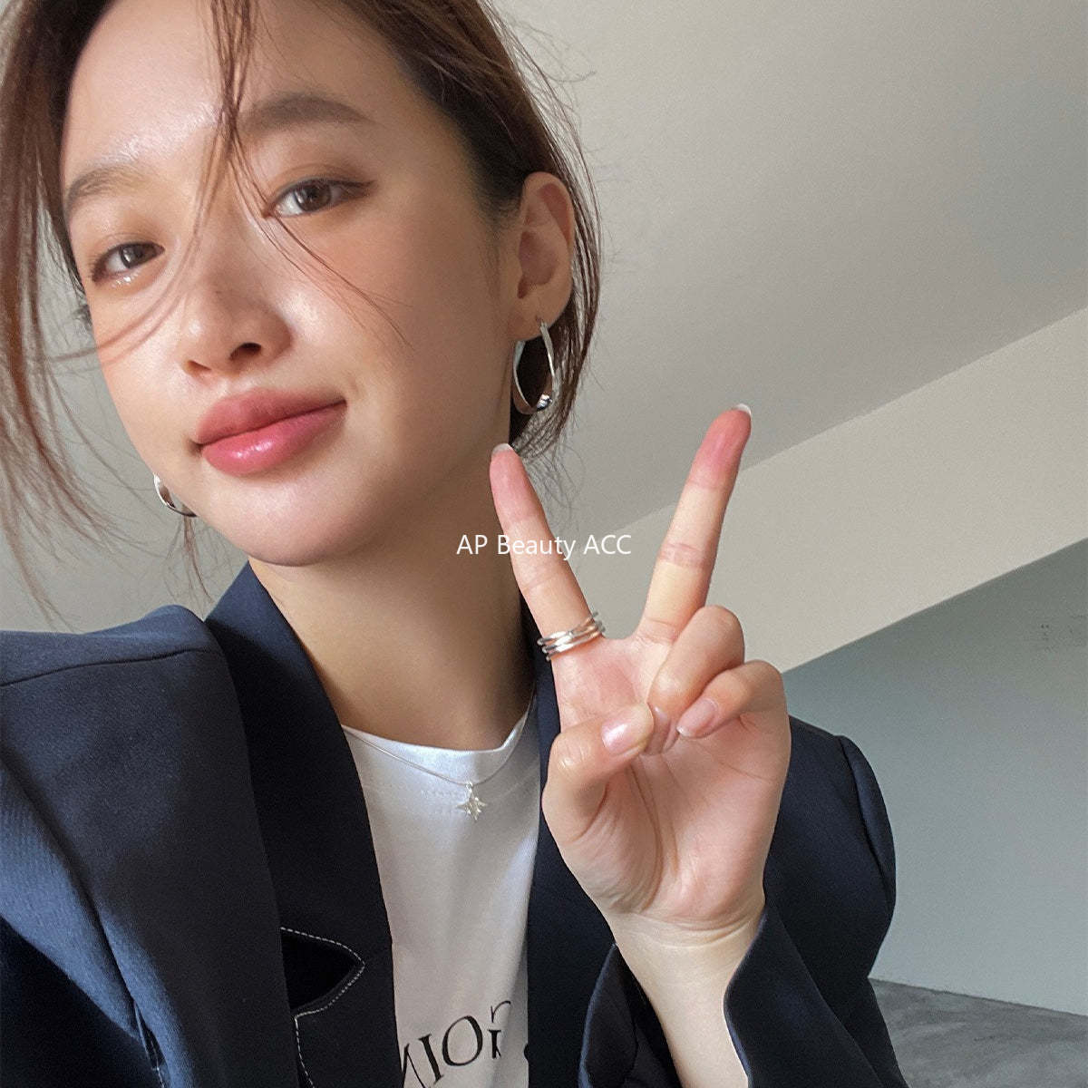 C廠-冷淡風金屬風格素圈耳夾女小眾設計感高級莫比烏斯無耳洞耳骨夾「EJ-55」25.12-1