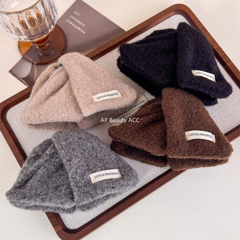 E廠-彩色毛呢三角抓夾女高級感2025新款大號鯊魚夾髮量大後腦勺盤髮夾「27721」25.11-4