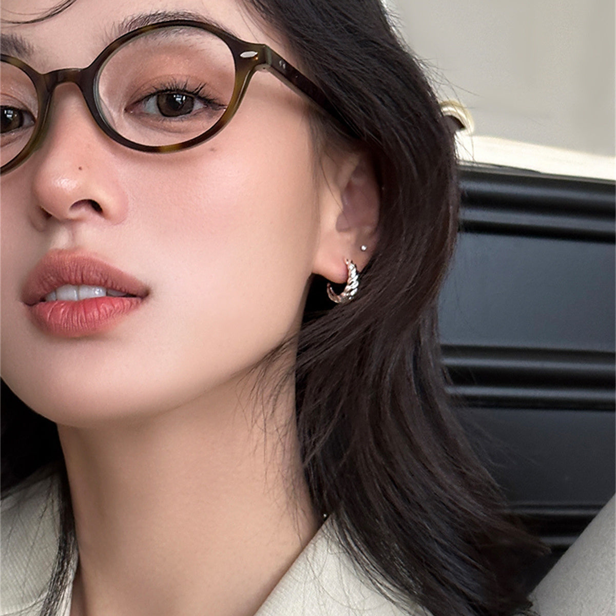 C廠-輕奢復古感麻花銀針耳釘女韓版小眾高級感C形耳環時尚百搭ins耳飾「EH-3818」25.08-4