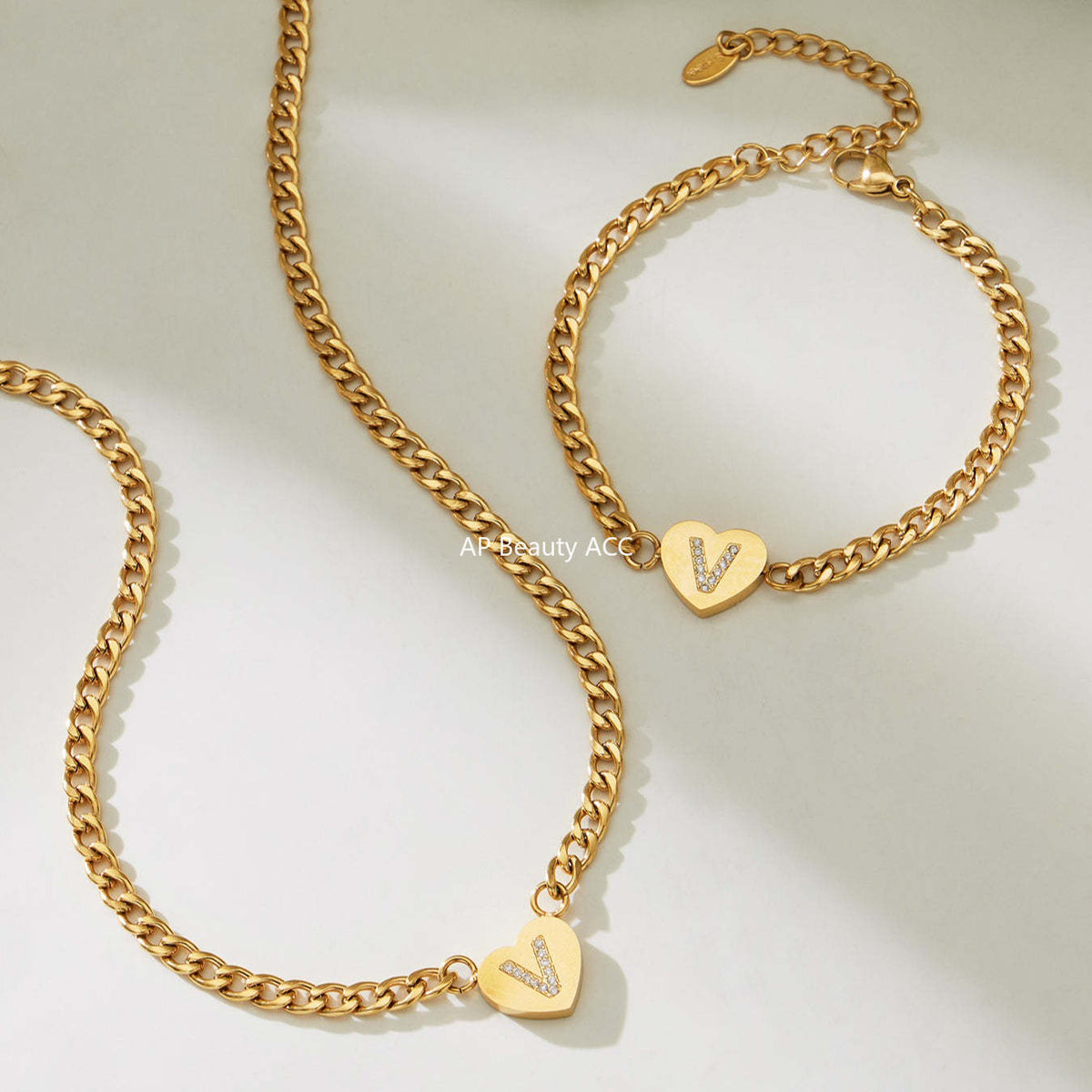 B廠-不鏽鋼愛心字母鑲嵌鋯石吊墜項鍊手鍊套裝 歐美個性首飾鍍18k真金「RP021」25.12-1