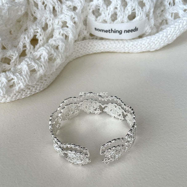 C廠-森系小香風鏤空蕾絲手鐲女甜美高級感精緻手環小眾輕奢秋冬手飾「SL-486」25.10-5