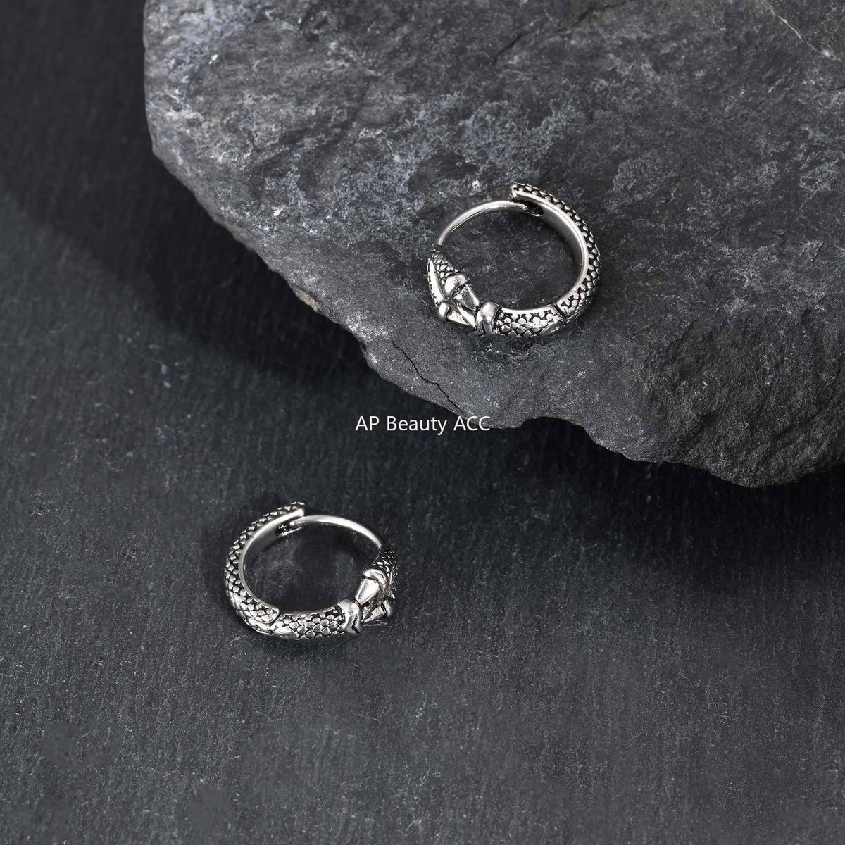 G廠-歐美嘻哈風跨境熱銷不鏽鋼霸氣個性復古幾何紋理爪子耳圈「EH-837S」25.12-2