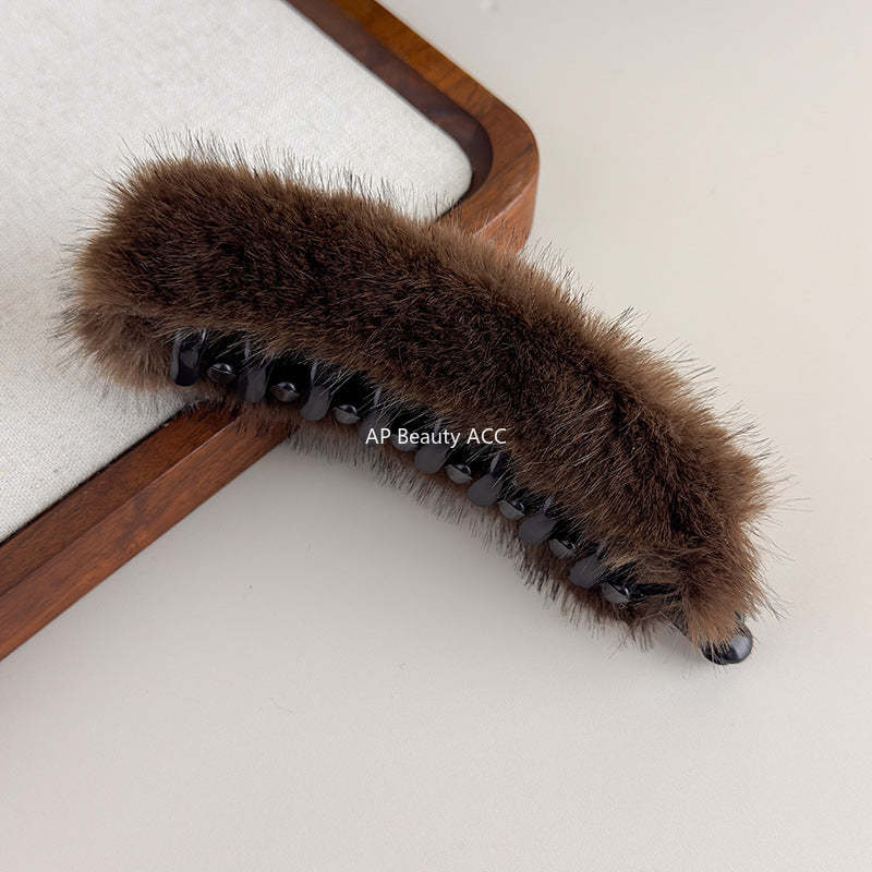 E廠-大號毛茸茸香蕉扭扭夾女秋冬高馬尾竪夾髮卡後腦勺半扎髮橫夾髮夾「27697」25.11-3