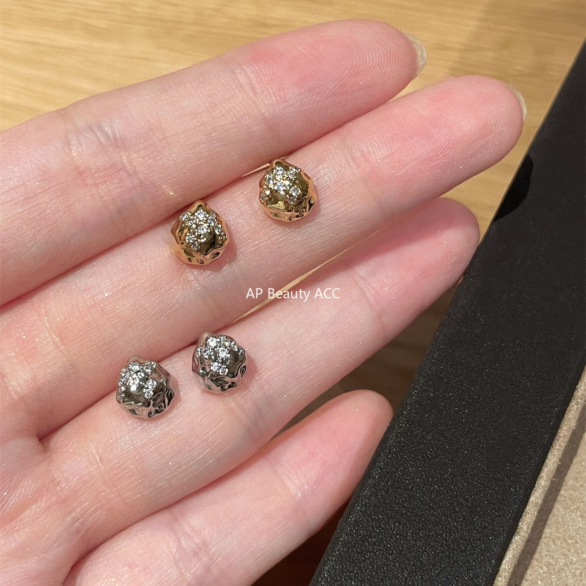 C廠-韓版不規則熔岩質感銀針耳釘女ins風小眾設計感高級爆閃鋯石耳環「EH-4004」25.11-2