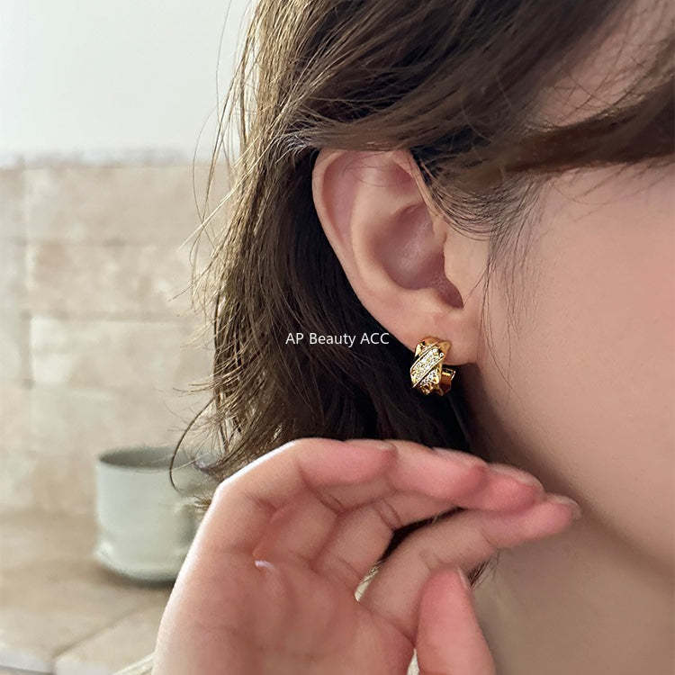 C廠-輕奢高級感鋯石耳釘女秋冬氣質時尚銀針半圓耳環日常百搭韓系耳飾「EH-4282」25.12-1