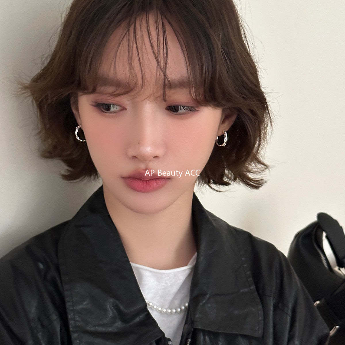 C廠-新款不規則錫紙紋銀針耳環女小眾簡約時髦素圈耳扣ins高級感耳環「EH-4315」25.12-2