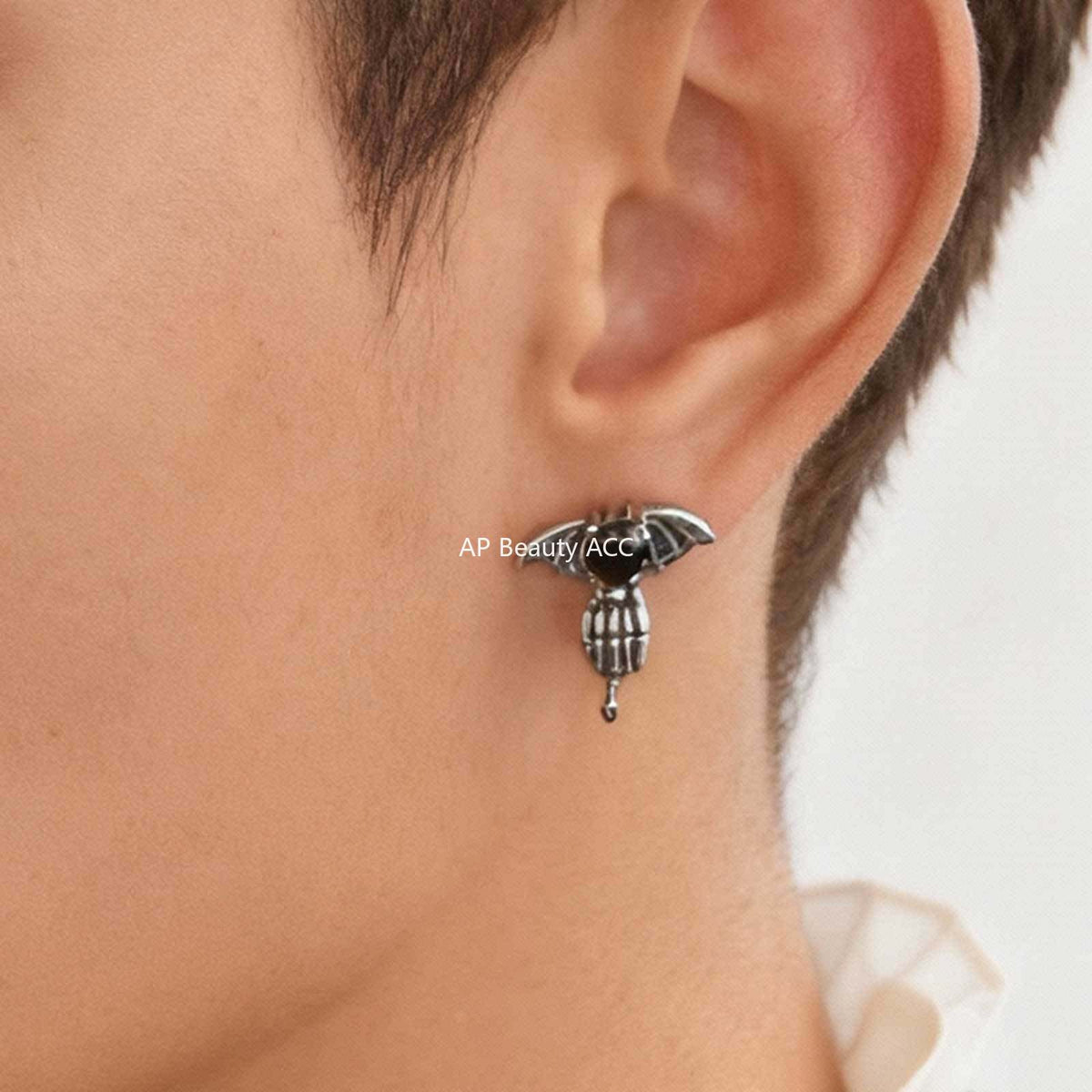 G廠-不鏽鋼心形黑鋯石翅膀耳釘酷颯個性 年輕人潮流首飾「ES-769」25.12-2