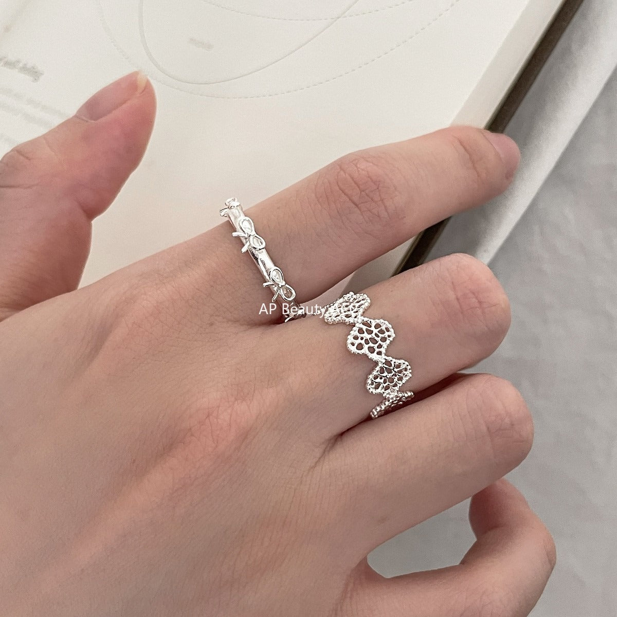 C廠-宮廷風蕾絲花邊純銀戒指輕奢小眾高級感蝴蝶結食指戒百搭氣質指環「JZ-0726」25.11-1