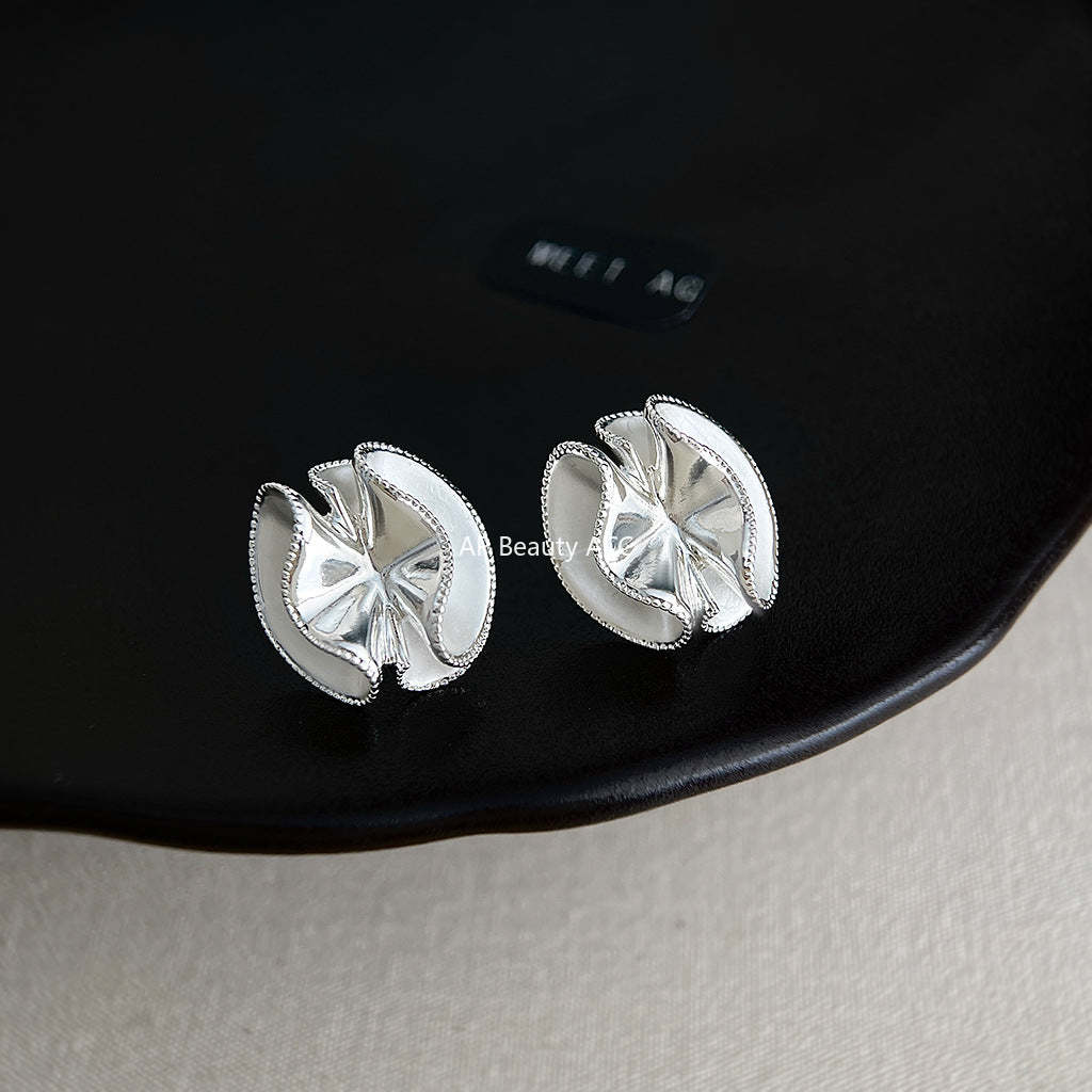A廠-歐美立體霧面銀針褶皺花朵s925銀針耳飾時尚高級感新款耳環女「7138」25.11-4