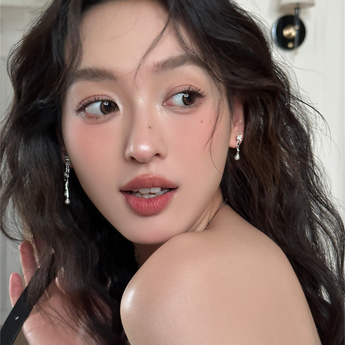 C廠-超仙珍珠花朵耳釘女小香風不對稱銀針流蘇耳環簡約高級感星星耳飾「EH-3983」25.10-2