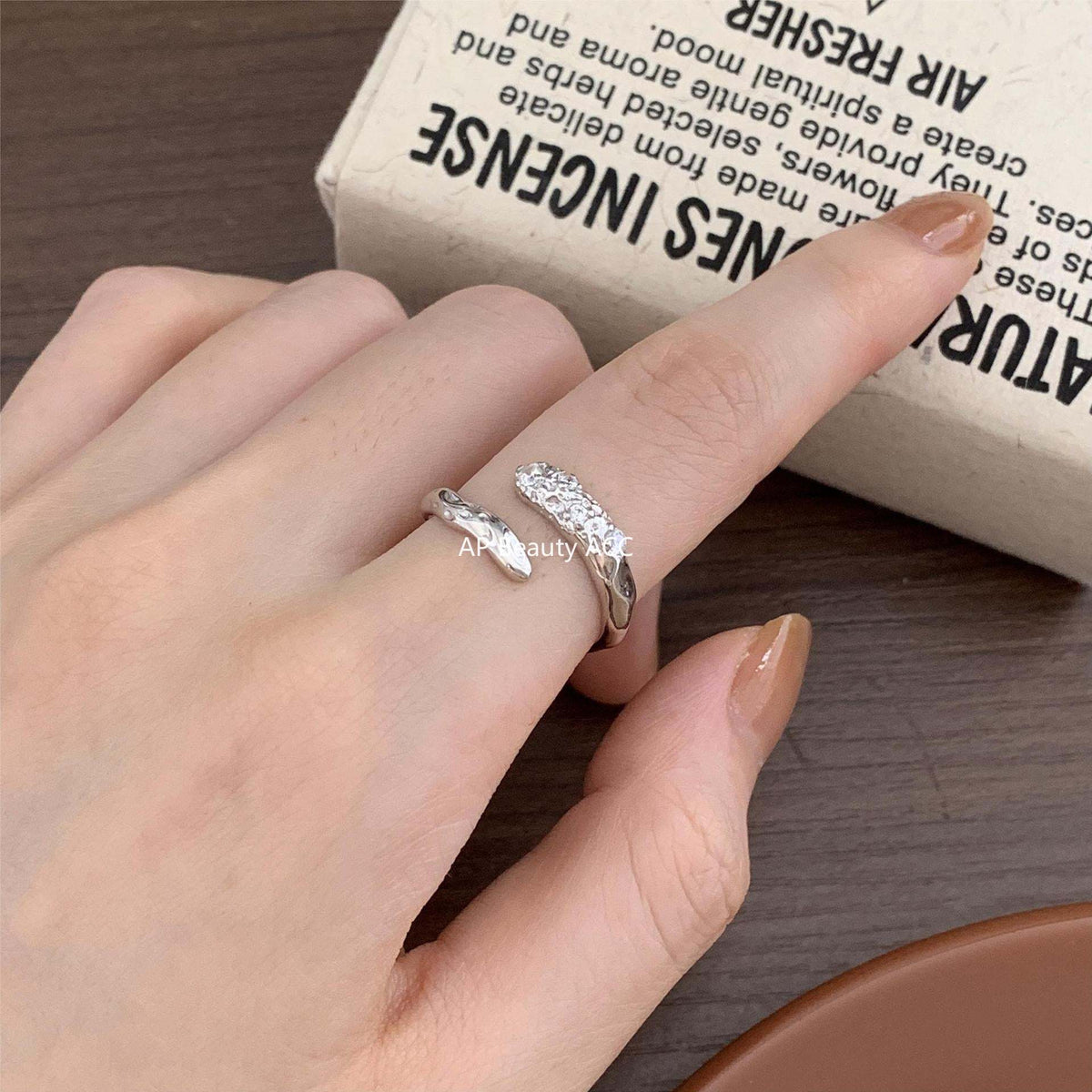 F廠-法式風925純銀鑲鑽不規則戒指 極簡時尚女設計感ins網紅戒「J1269」25.12-2