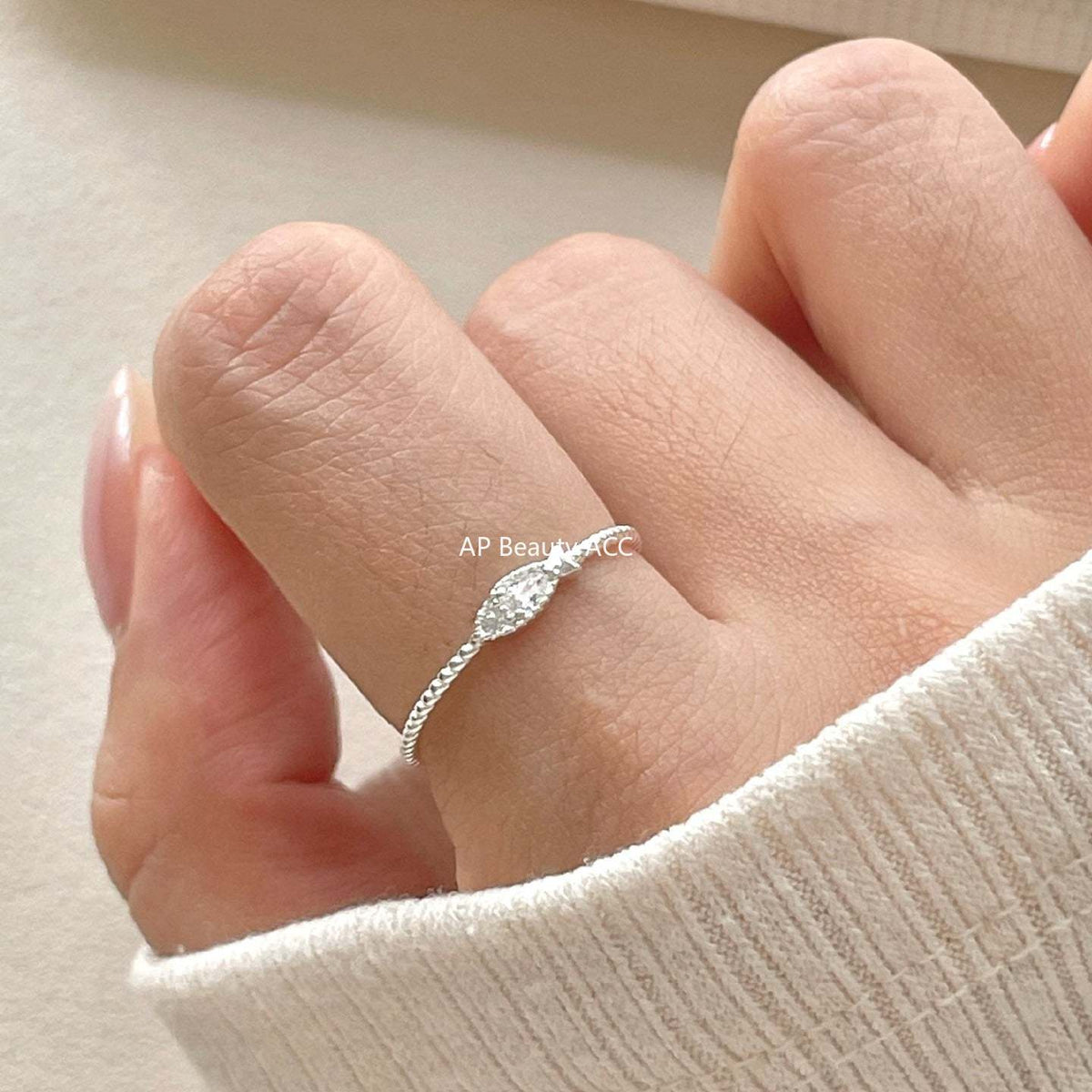 F廠-韓版小紅書ins簡約S925純銀鋯石小魚戒指設計感個性戒指圓「J2144」25.11-3