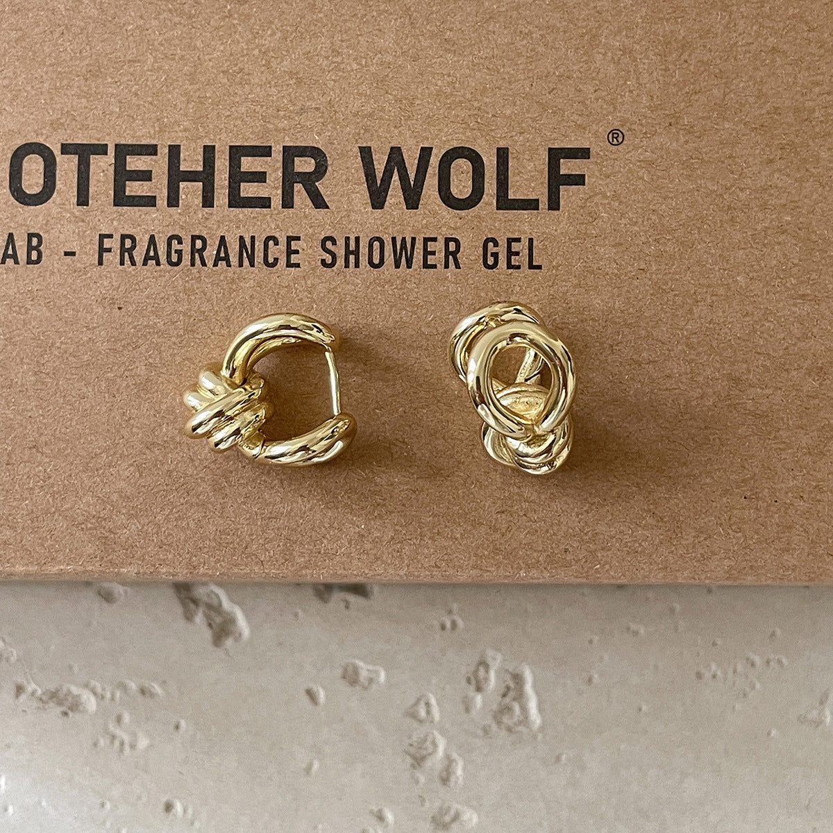 C廠-時尚簡約扭曲打結耳環女個性冷淡風百搭耳扣設計感小眾輕奢耳飾「EH-4325」25.12-3