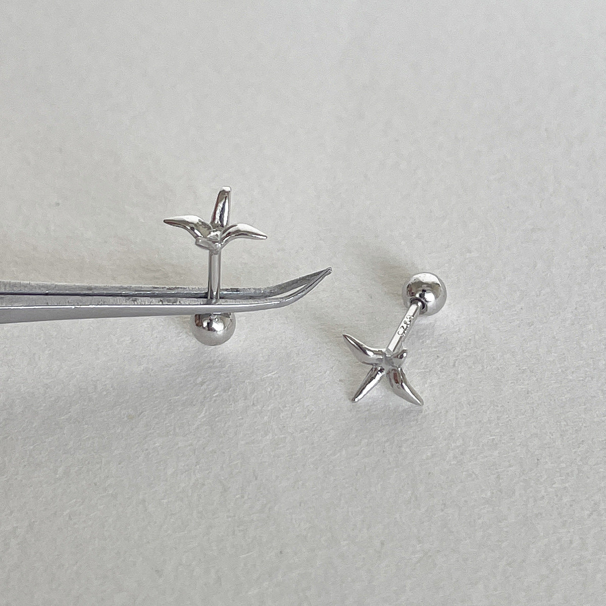 C廠-925純銀千紙鶴耳釘秋冬高級感小眾時尚耳環精緻百搭極簡日常耳飾「EH-4327」25.12-1