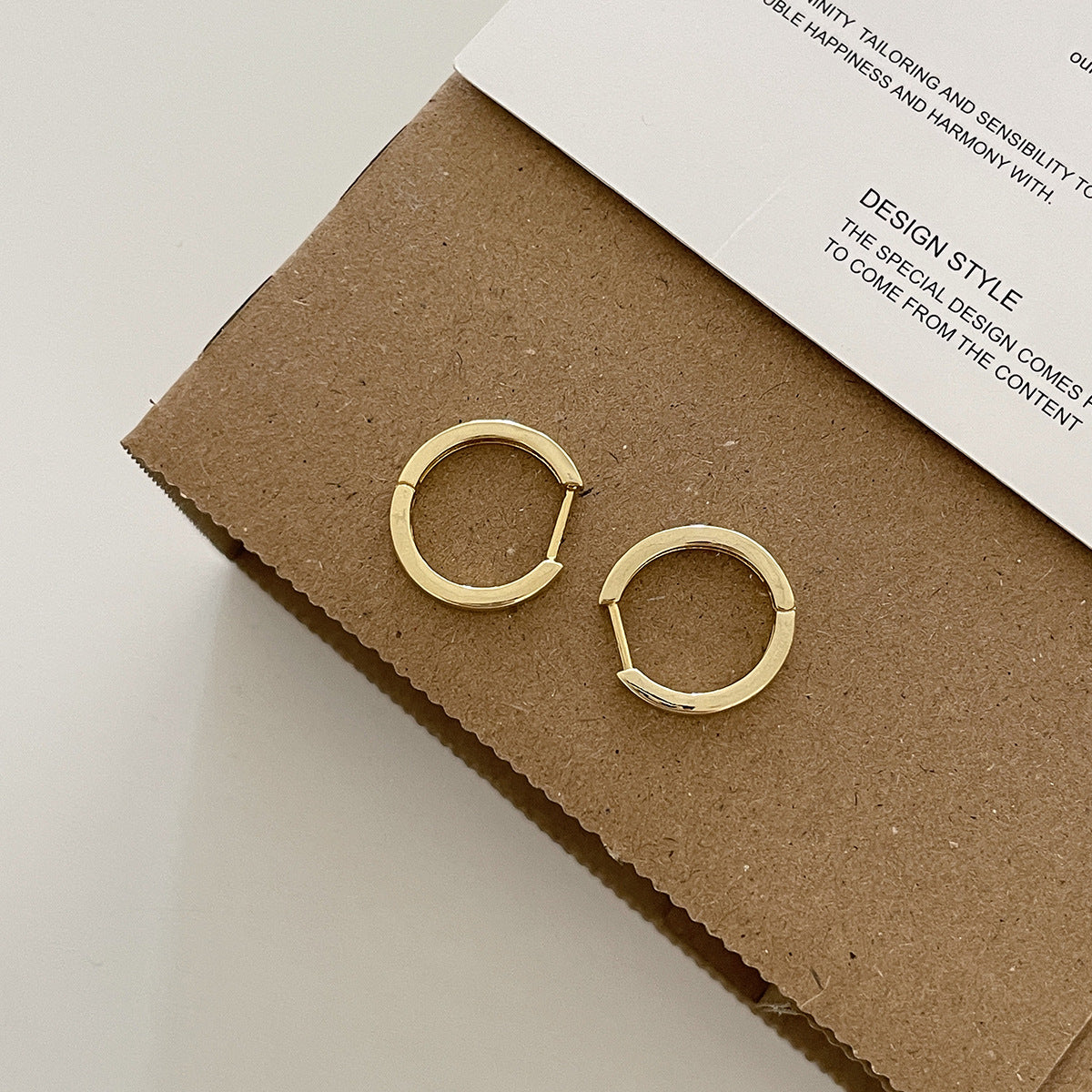 C廠-925銀針素圈直針耳環女秋冬時尚韓版高級感耳扣輕奢氣質百搭耳飾「EH-4169」25.12-1