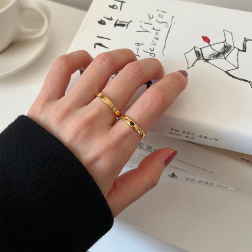 F廠-韓國韓版小紅書ins簡約S925純銀愛心戒指女戒指素銀幾何戒「J1844」25.07-2