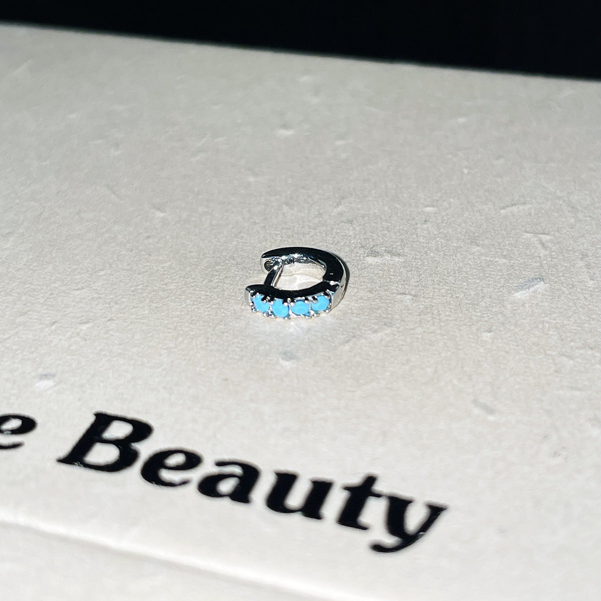 C廠-迷你精緻鈦鋼耳環女甜美多巴胺彩色鋯石耳骨圈小眾設計感高級耳飾「EH-4178」25.10-3