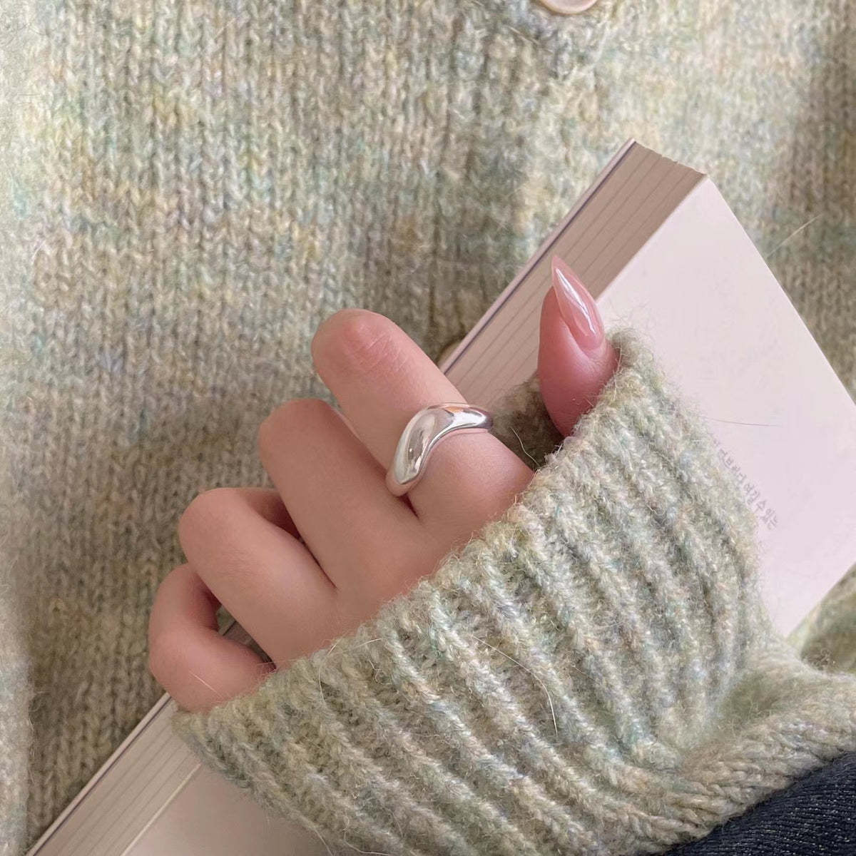 F廠-韓國韓版小紅書ins簡約925純銀戒指女曲線弧形戒指環「J1830」25.08-2