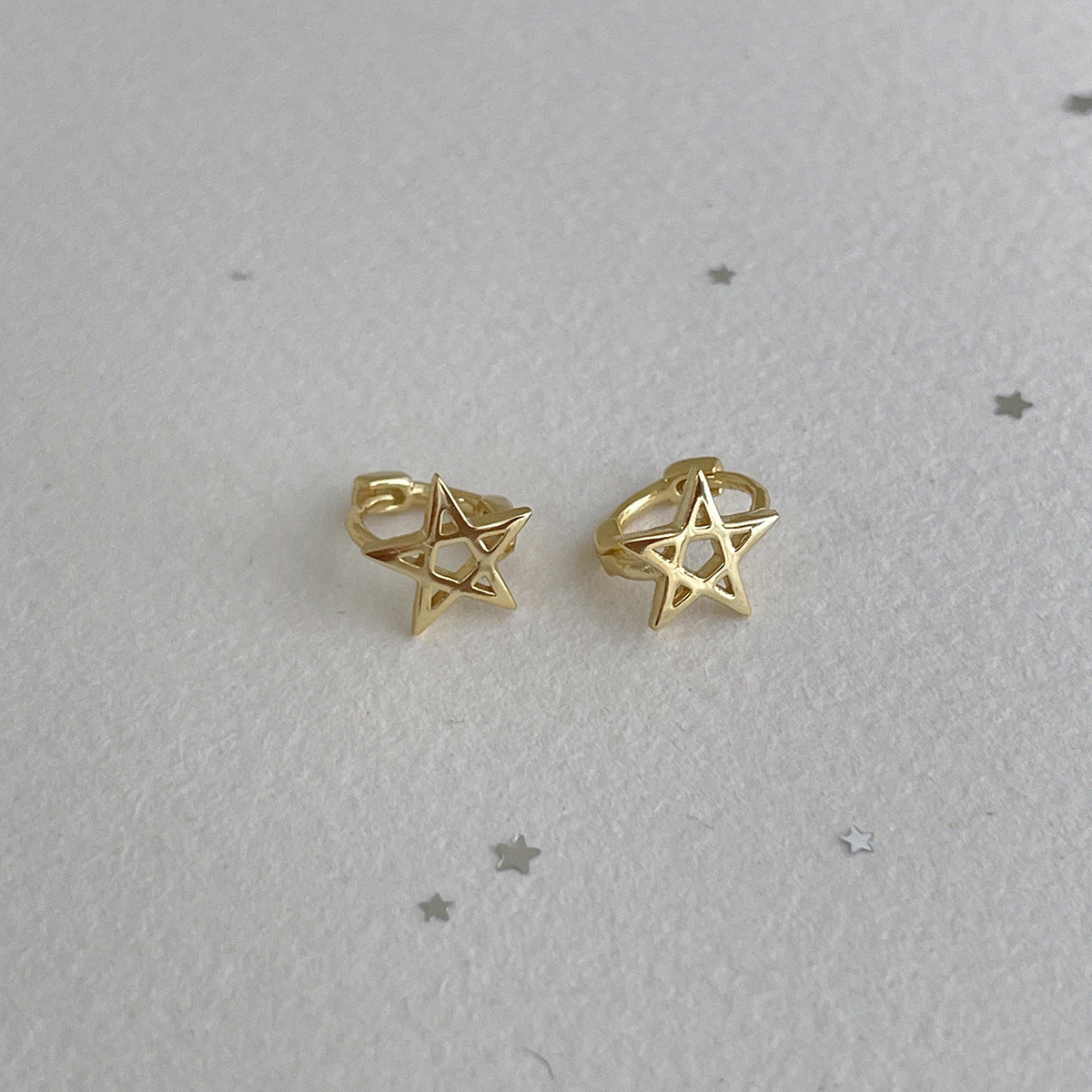 C廠-韓系時尚鏤空星星耳環女日常簡約高級感銀針耳圈輕奢小眾百搭耳飾「EH-4182」25.10-3