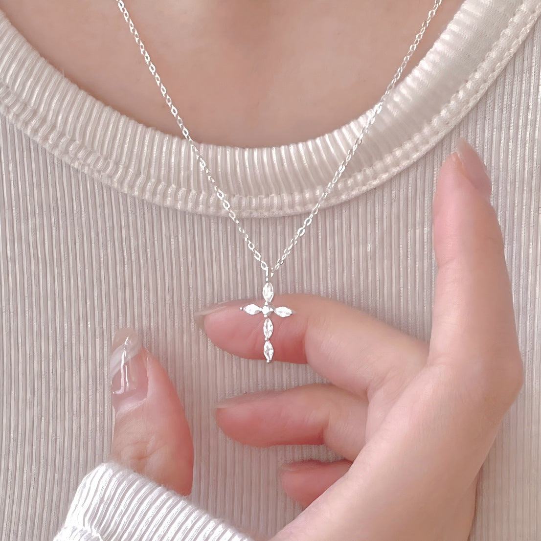 F廠-韓國韓版925純銀鋯石十字架項鍊簡約氣質ins小紅書項鍊「B1387」25.11-4