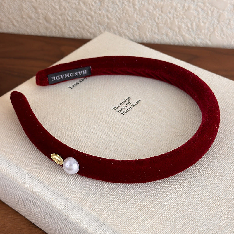 E廠-復古港風絲絨頭箍喜慶紅色絨面珍珠銘牌寬窄髮箍新款新年時尚髮卡「27822」25.12-3