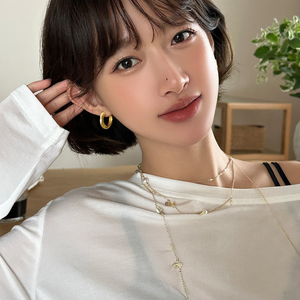 C廠-高級感簡約時尚拉絲素圈耳環女925銀針通勤百搭鋯石耳圈輕奢耳飾「EH-4007」25.08-4