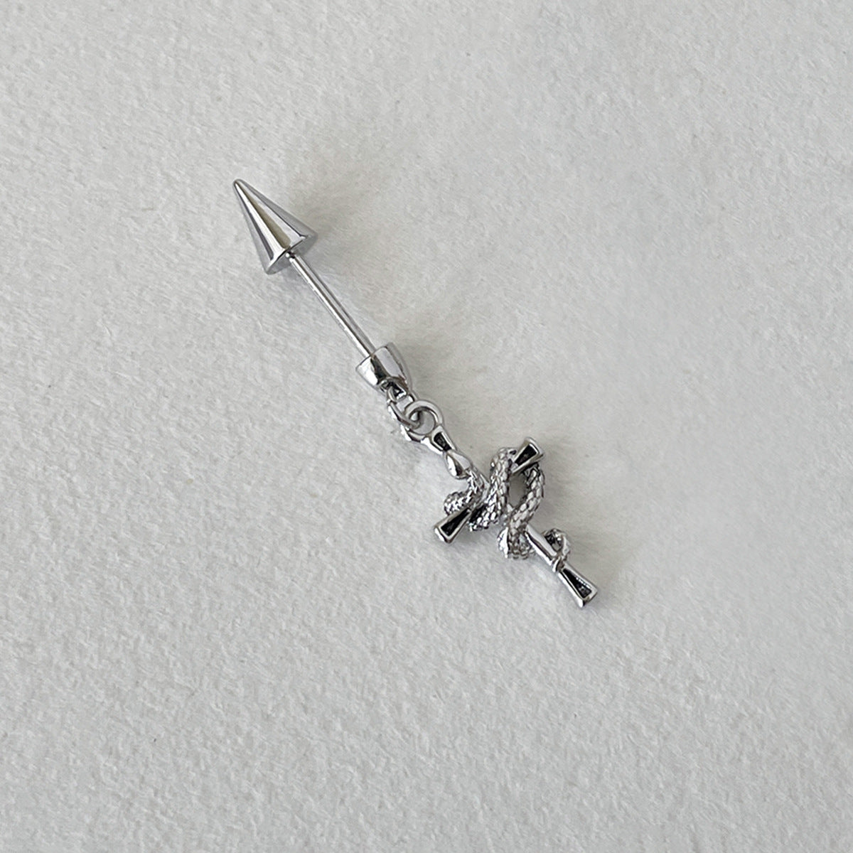 C廠-酷颯黑暗風纏繞小蛇十字架耳釘女輕奢高級感氣質鈦鋼耳骨釘新耳飾「EH-4346」25.12-3