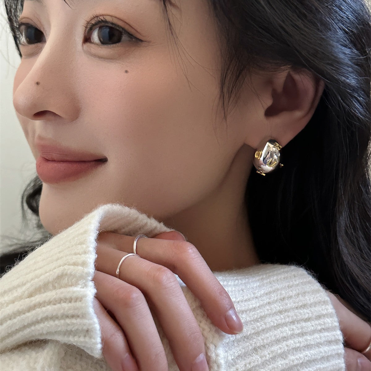 C廠-歐美時尚橢圓銀針耳釘女小眾獨特高級感字母耳環輕奢高級感耳飾「EH-3611」25.06-2