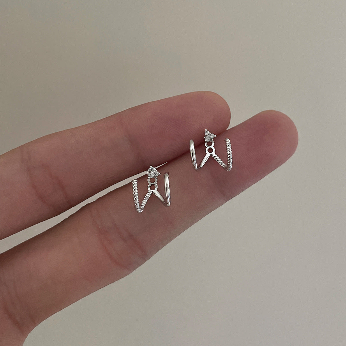 C廠-簡約日常幾何三角鋯石耳釘女韓版氣質冷淡風銀針耳環精緻高級耳飾「EH-4289」25.12-1