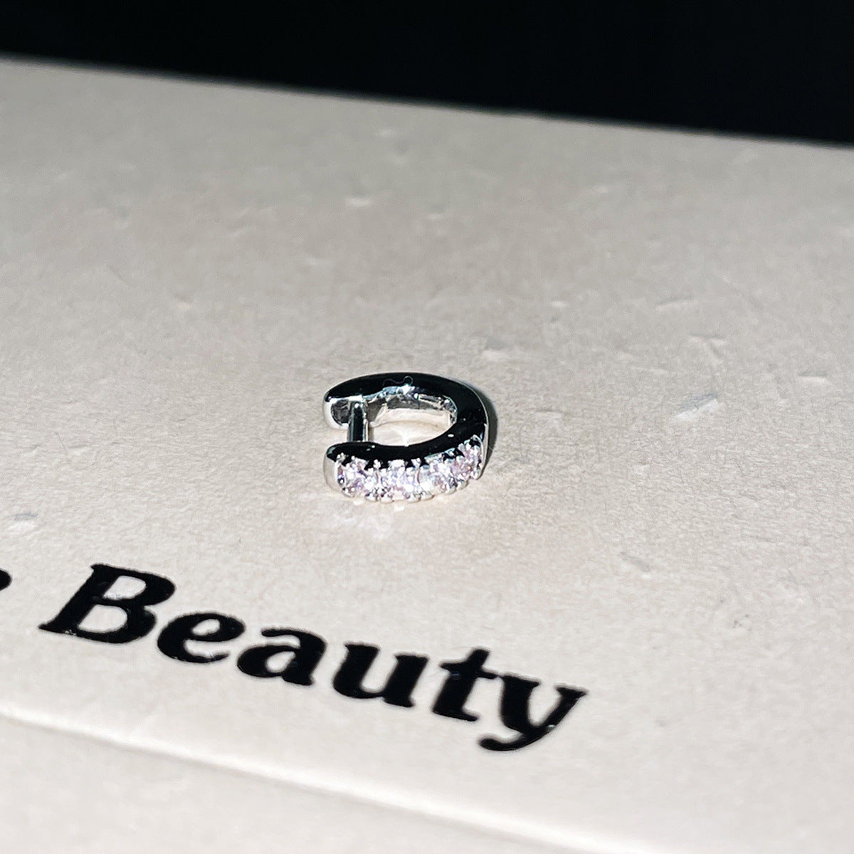 C廠-迷你精緻鈦鋼耳環女甜美多巴胺彩色鋯石耳骨圈小眾設計感高級耳飾「EH-4178」25.10-3