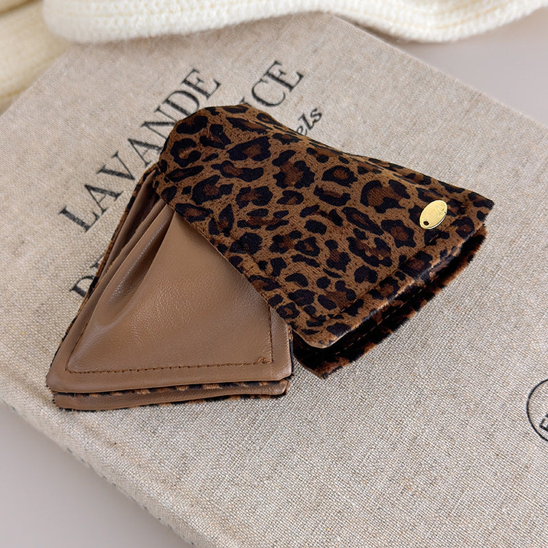 E廠-復古輕奢經典皮質豹紋三角抓夾高端個性洋氣髮夾後腦勺百搭鯊魚夾「27617」25.10-5