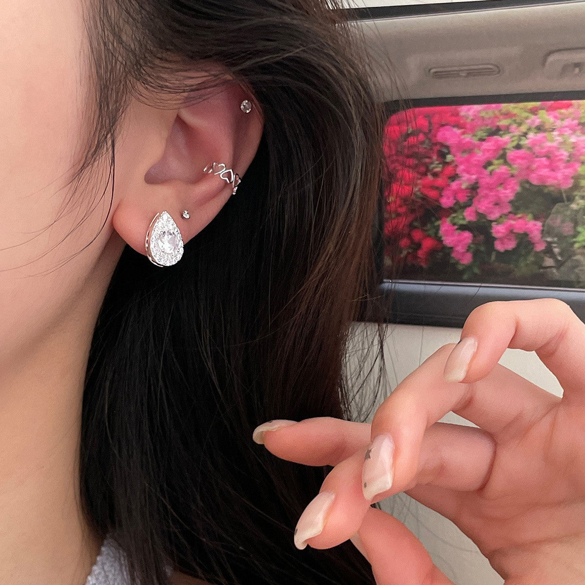C廠-輕奢時尚高級感水滴爆閃鋯石耳釘女小眾個性冷淡風氣質銀針耳環「EH-3689」25.07-2