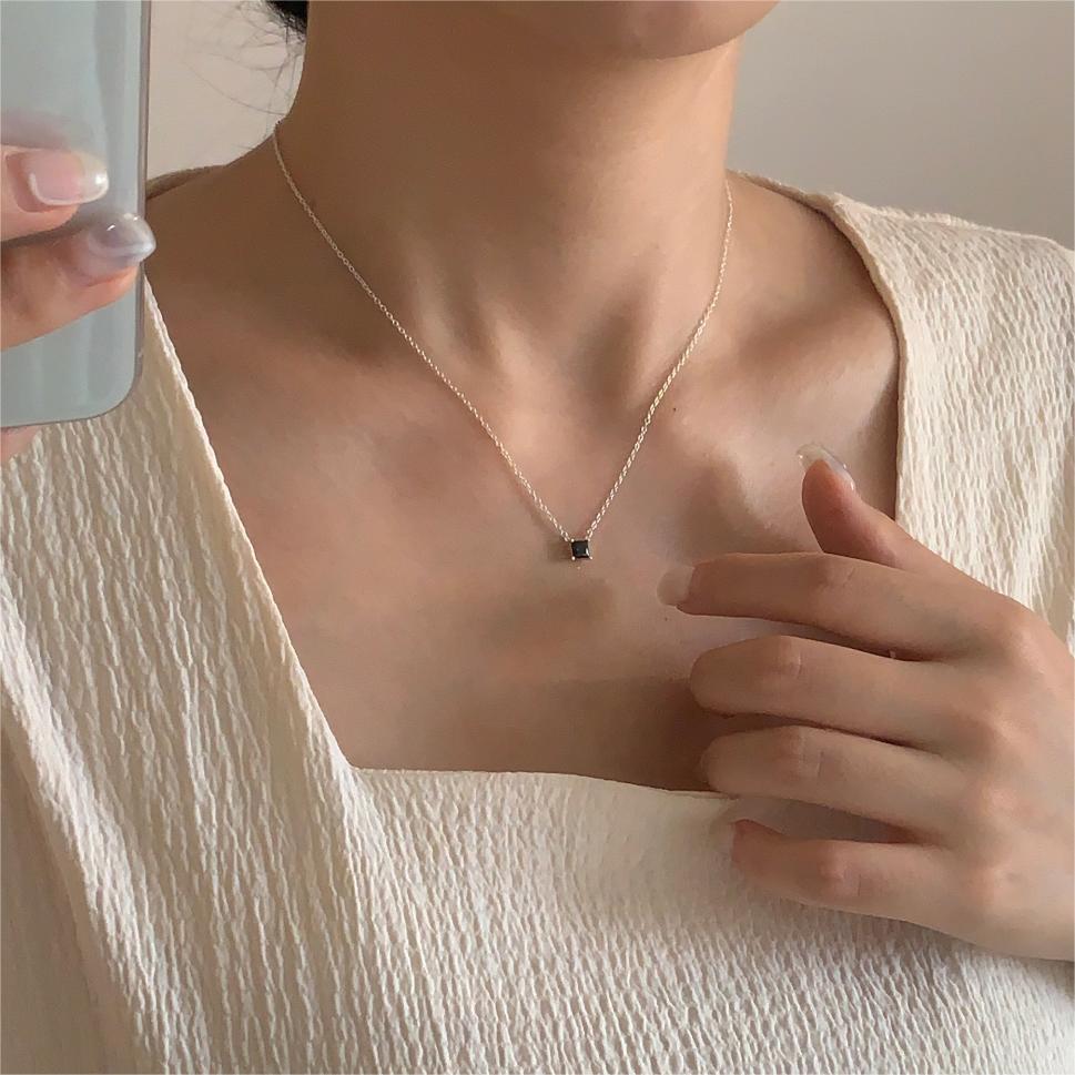 F廠-韓國韓版925純銀四爪方鋯項鍊簡約ins網紅抖音小紅書項鍊「B1197」25.12-2