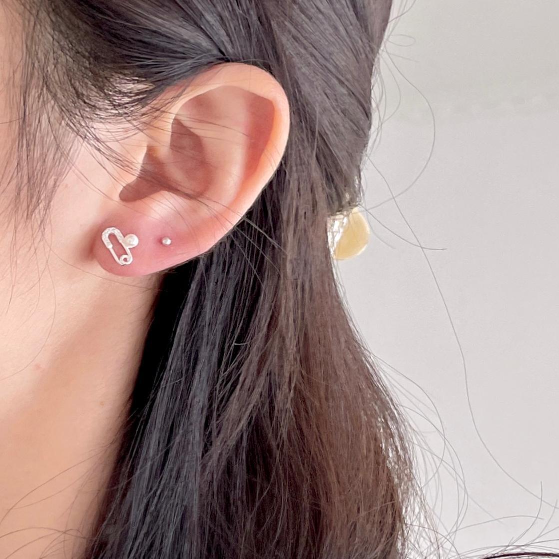 F廠-歐美風韓版925純銀小別針珍珠耳釘 女簡約時尚ins風耳飾「C732」25.04-1