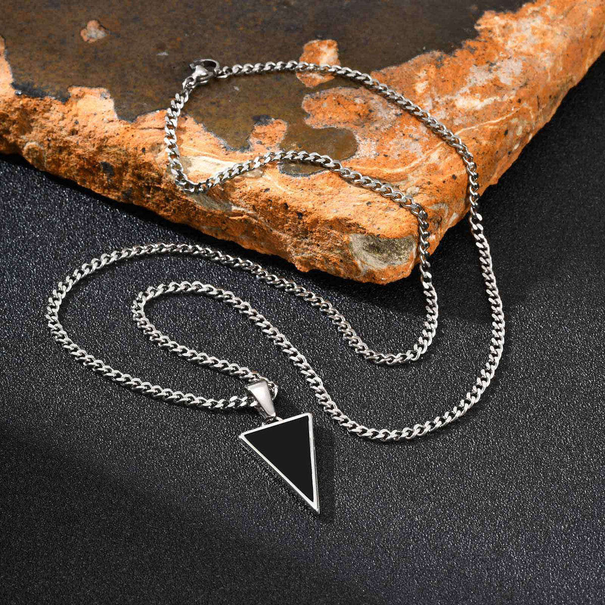 G廠-不鏽鋼潮流玩家極簡主義者三角形黑瑪瑙吊墜鋼色疊戴自由「PN-2201」25.11-2