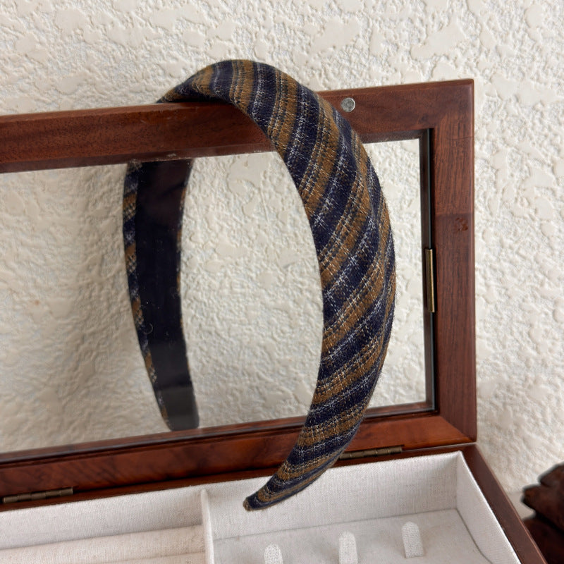 E廠-韓國經典復古格紋凹凸髮箍女2025新款法式高顱頂寬邊氣質頭箍髮飾「27675」25.11-3