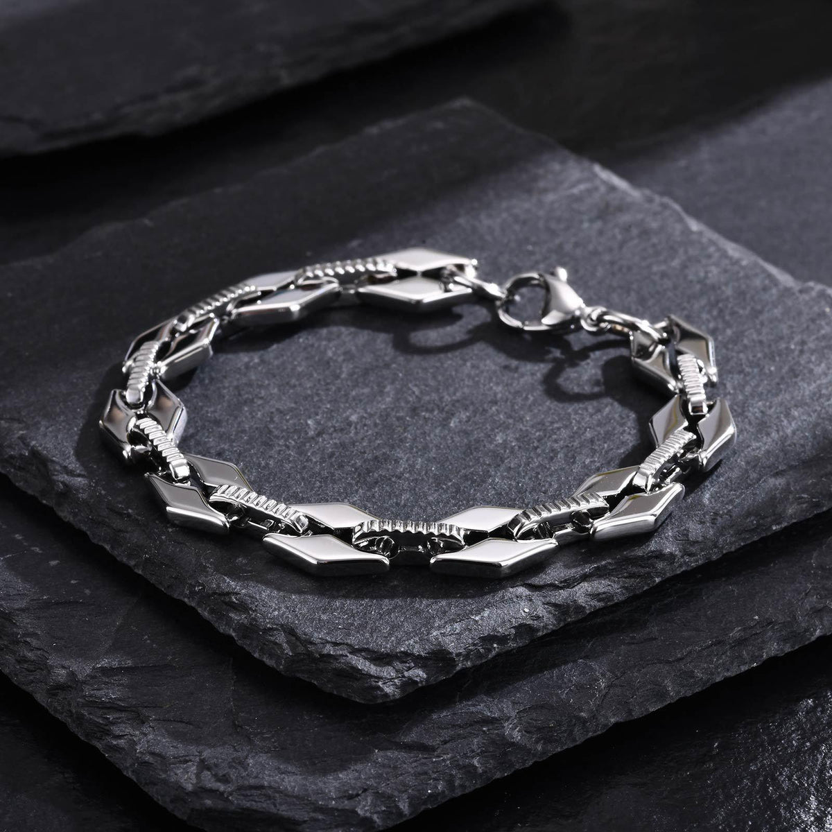 G廠-男士個性時尚簡約不鏽鋼手鍊鋼色飾品「BR1982S」25.04-2