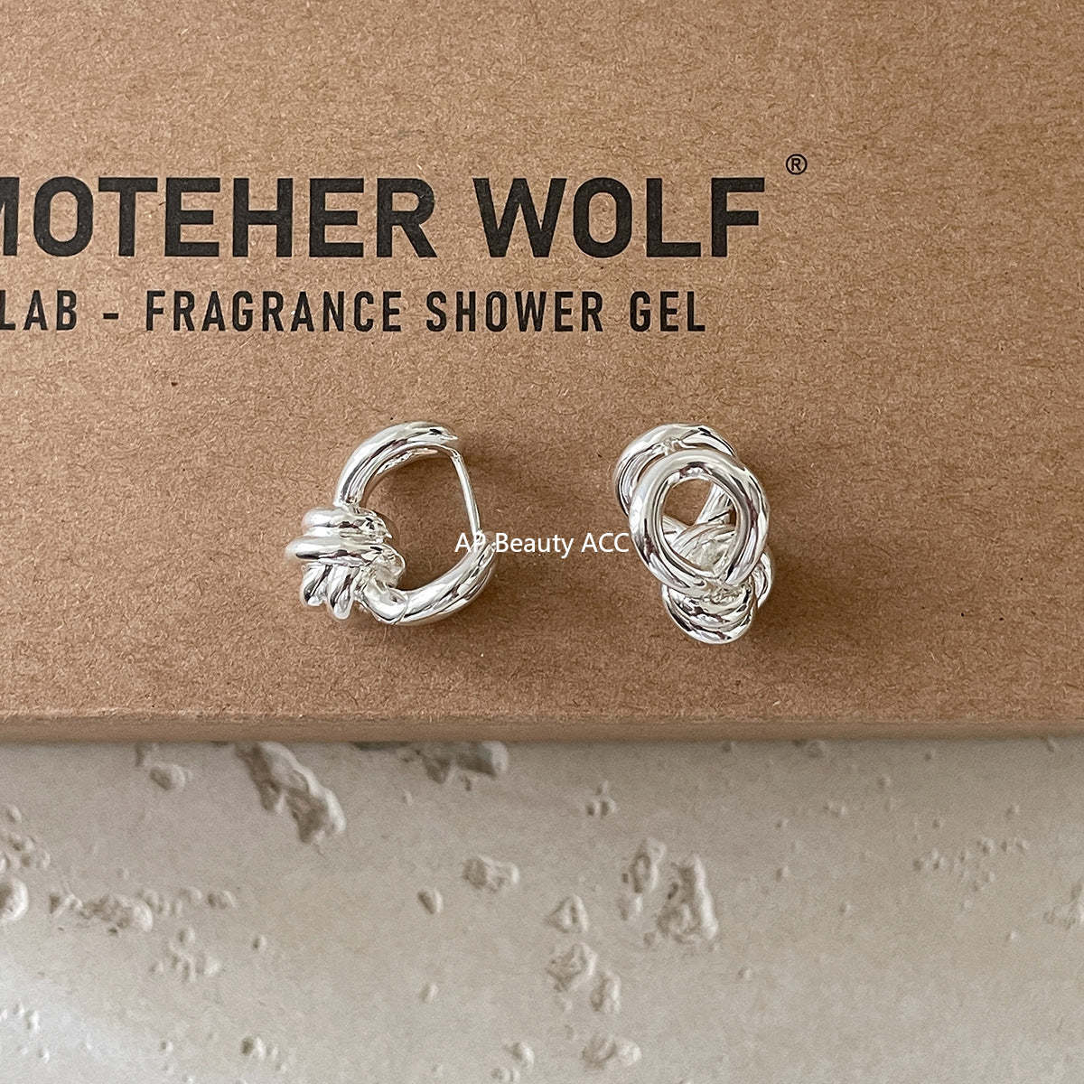 C廠-時尚簡約扭曲打結耳環女個性冷淡風百搭耳扣設計感小眾輕奢耳飾「EH-4325」25.12-3