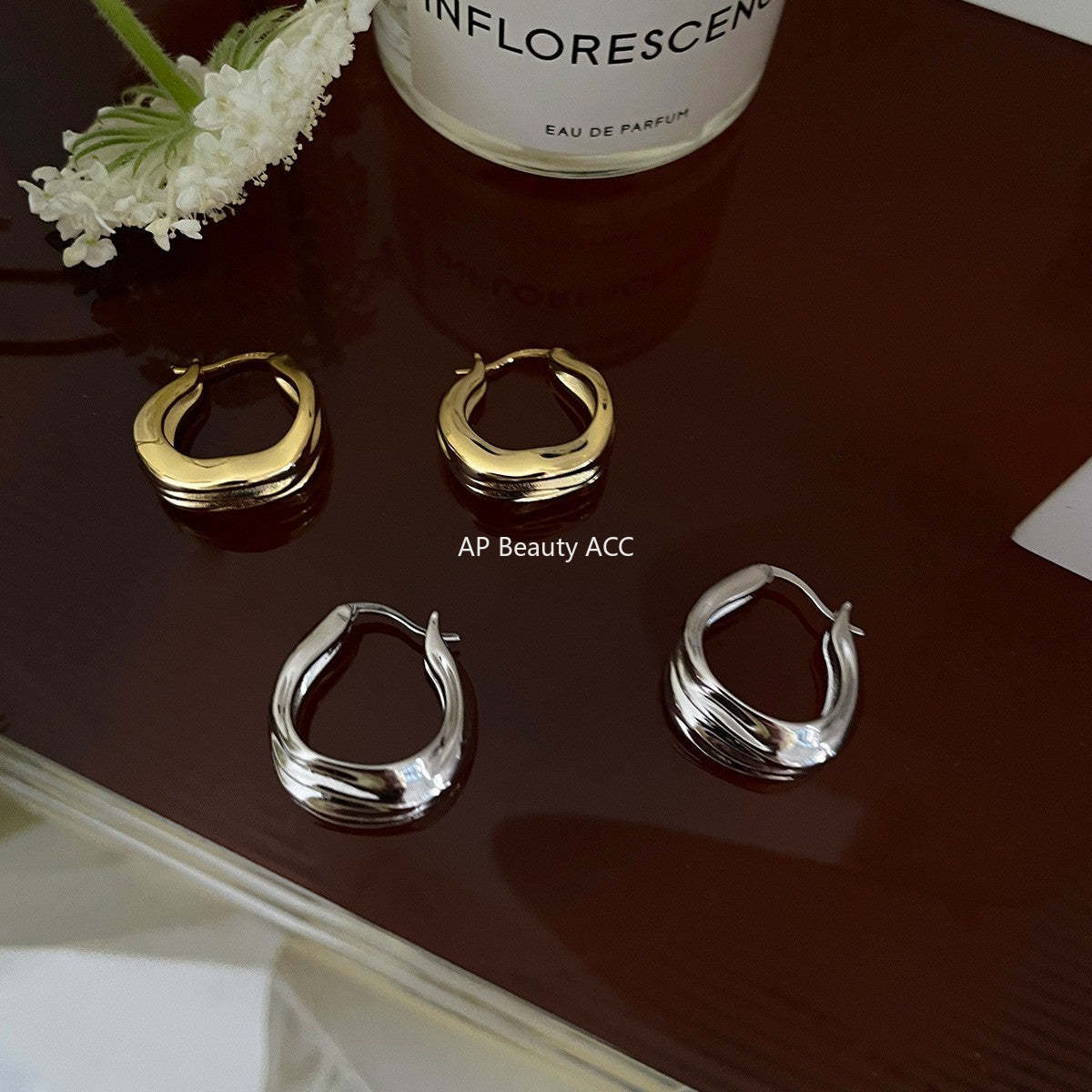 C廠-褶皺耳環新高級感耳圈耳釘輕奢高級感氣質大氣銀耳針飾「EH-2071. EBSJ」25.12-3