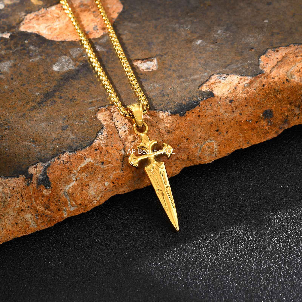 G廠-不鏽鋼男士飾品設計感時尚寶劍形十字吊墜金色「PN-2241」25.11-1