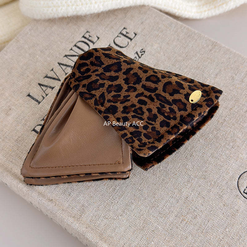 E廠-復古輕奢經典皮質豹紋三角抓夾高端個性洋氣髮夾後腦勺百搭鯊魚夾「27617」25.10-5