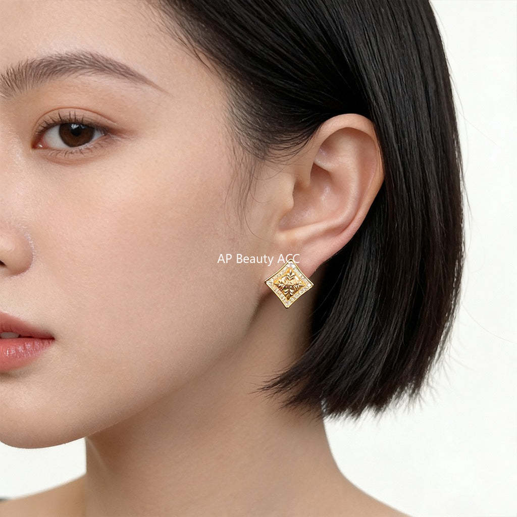 A廠-原創鳶尾花時尚高級感微鑲鋯石方形幾何s925銀針新款耳飾耳釘「7246」25.12-3