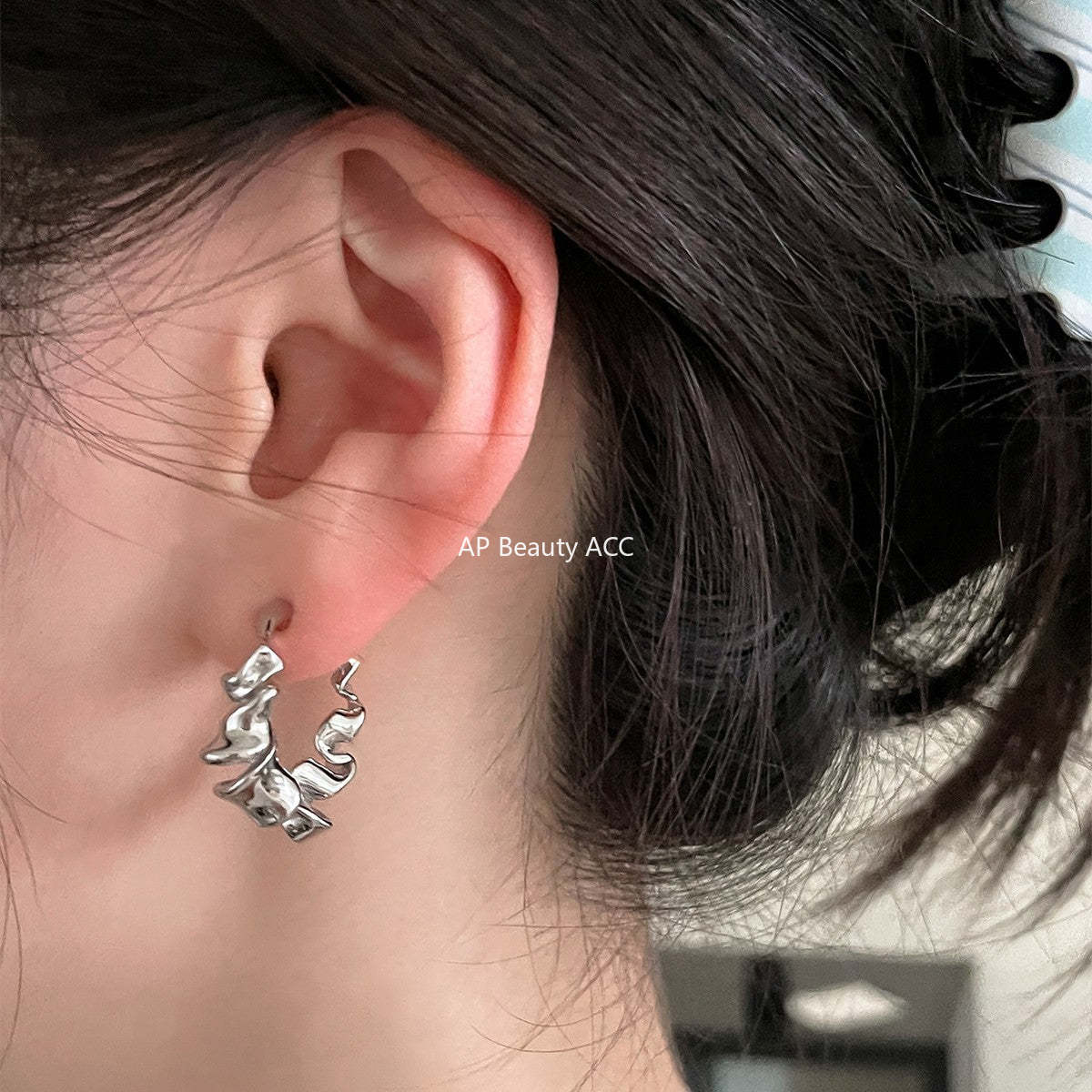 C廠-歐美ins風不規則皺摺耳夾女小眾不規則高級感無耳洞耳環秋冬耳飾「EJ-59」25.12-1