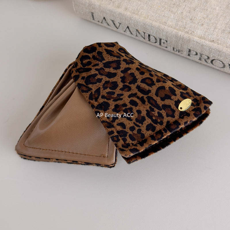 E廠-復古輕奢經典皮質豹紋三角抓夾高端個性洋氣髮夾後腦勺百搭鯊魚夾「27617」25.10-5