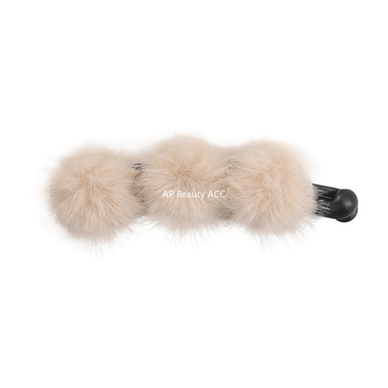 E廠-秋冬毛茸茸髮夾毛絨高馬尾抓夾後腦勺鯊魚夾子香蕉竪夾髮卡女頭飾「27660」25.11-2