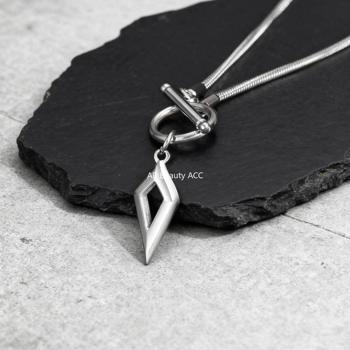 G廠-不鏽鋼圓蛇鏈OT扣四芒星極簡風吊墜職場人通勤必備項鍊鋼色「NC-237」25.12-2