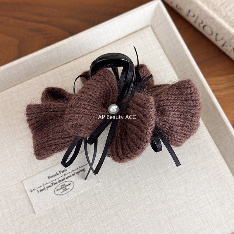 E廠-秋冬氛圍感韓系兔毛毛線珍珠絲帶蝴蝶結抓夾後腦勺髮夾精緻鯊魚夾「27667」25.11-2