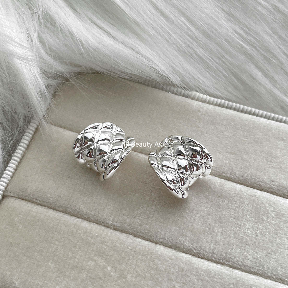 C廠-ins簡約設計感菱紋曲面耳釘女獨特個性氣質百搭個性耳環高級耳飾「EH-4140」25.10-5