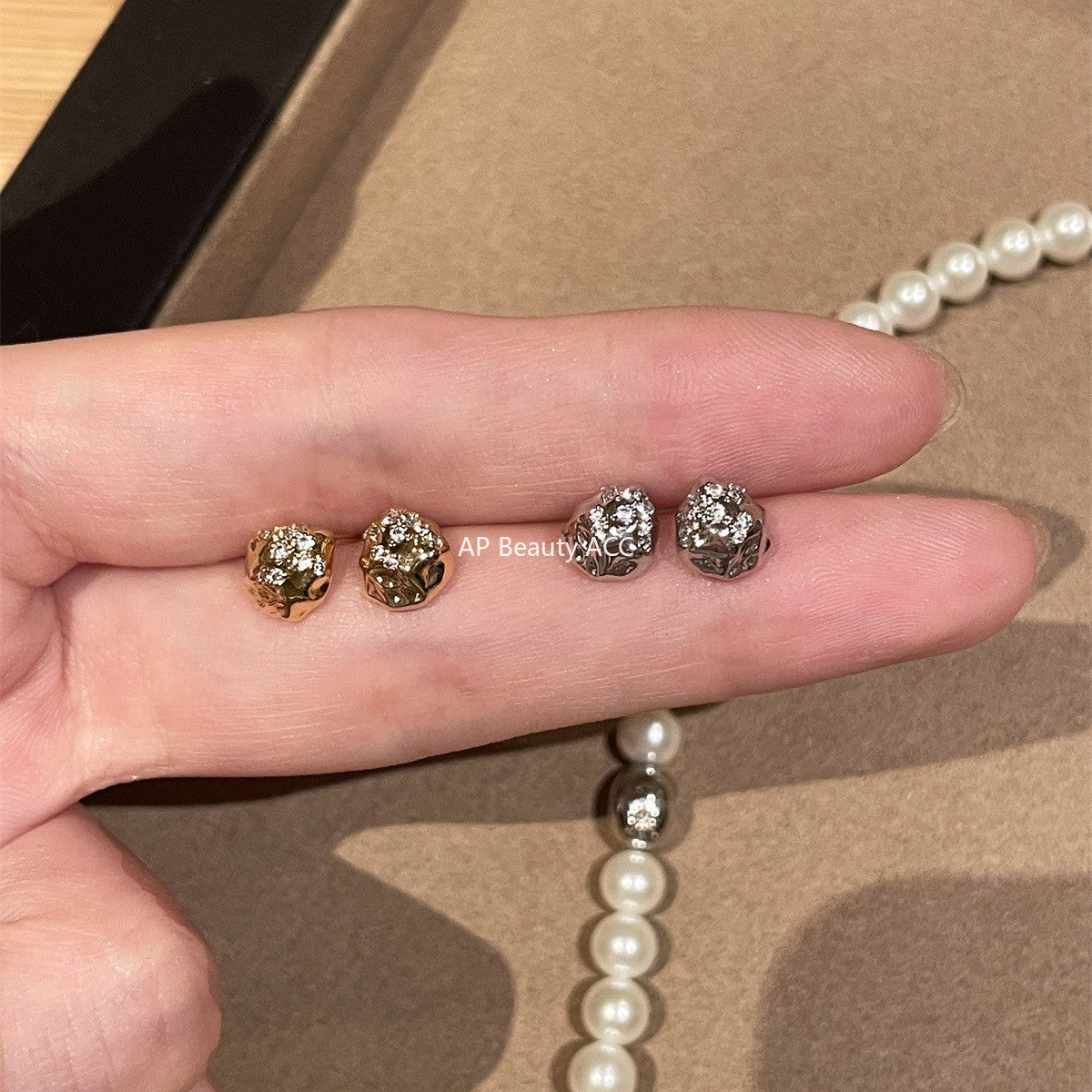 C廠-韓版不規則熔岩質感銀針耳釘女ins風小眾設計感高級爆閃鋯石耳環「EH-4004」25.11-2